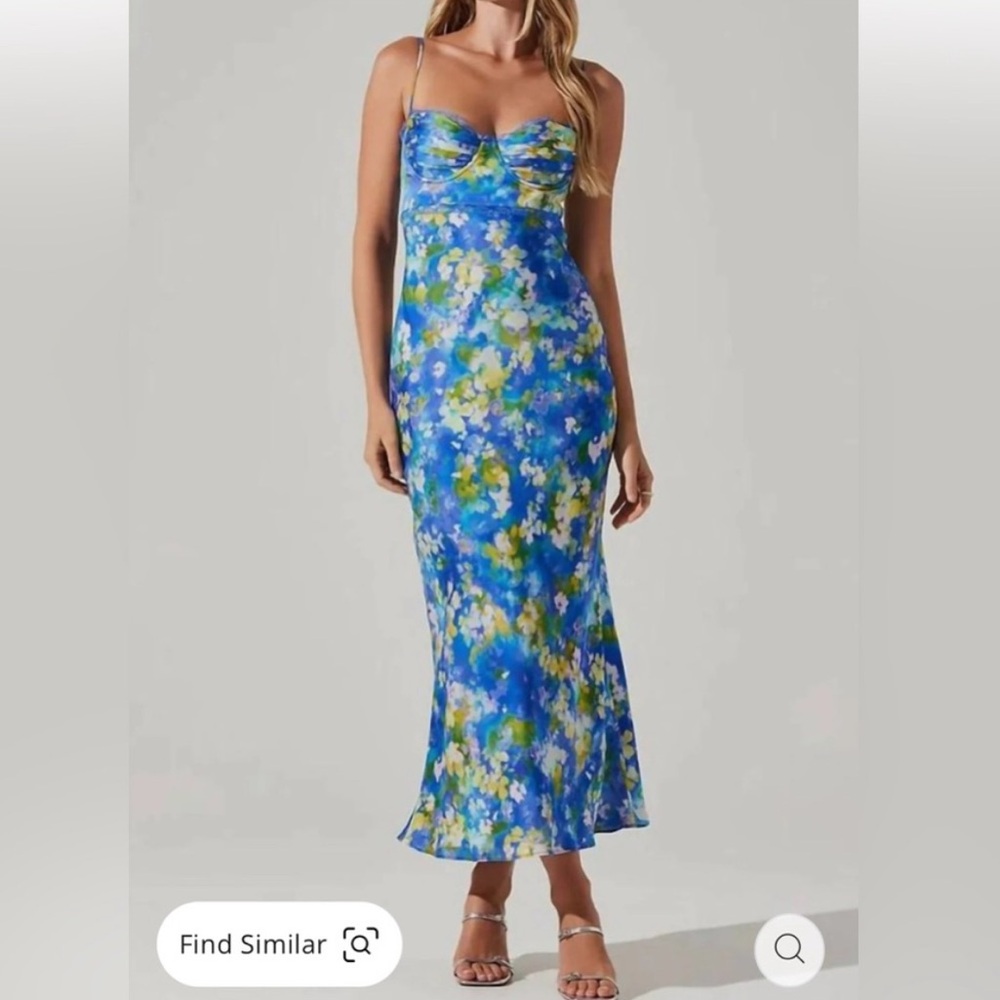 ASTR Florianne Dress- Size M